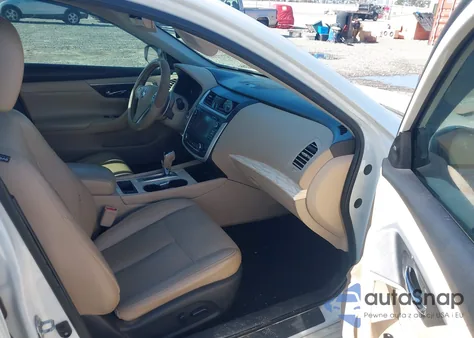 2016 Nissan Altima 3.5 Sl/3.5 Sr из США, поврежденный, VIN 1N4BL3AP0GC156020